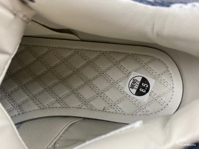 819139-030 Jordan Snakeskin 4 Retro 1210